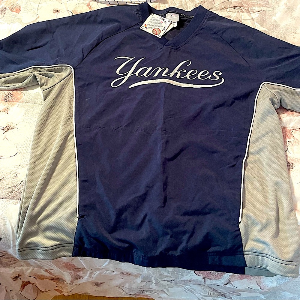 NY Yankees  over warm up